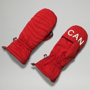lululemon Canada Olympic Quilted Mitten on a String NWT